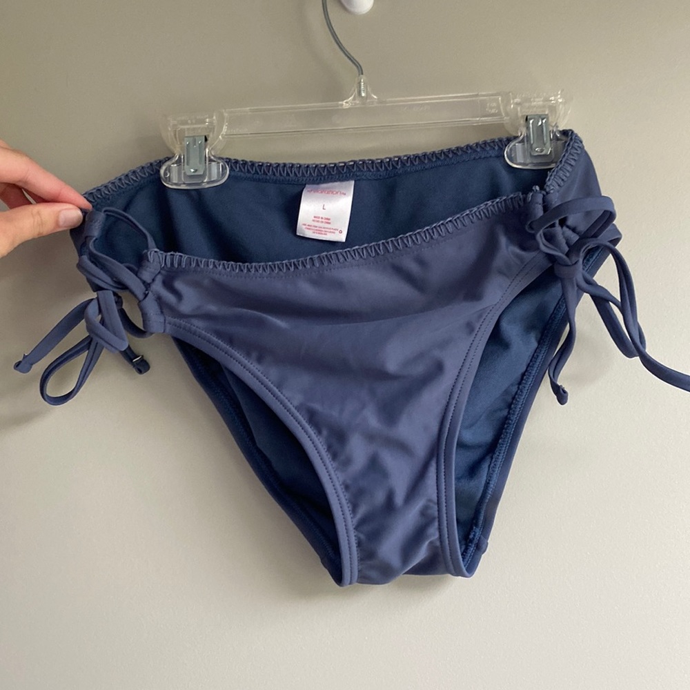 Bikini bottoms